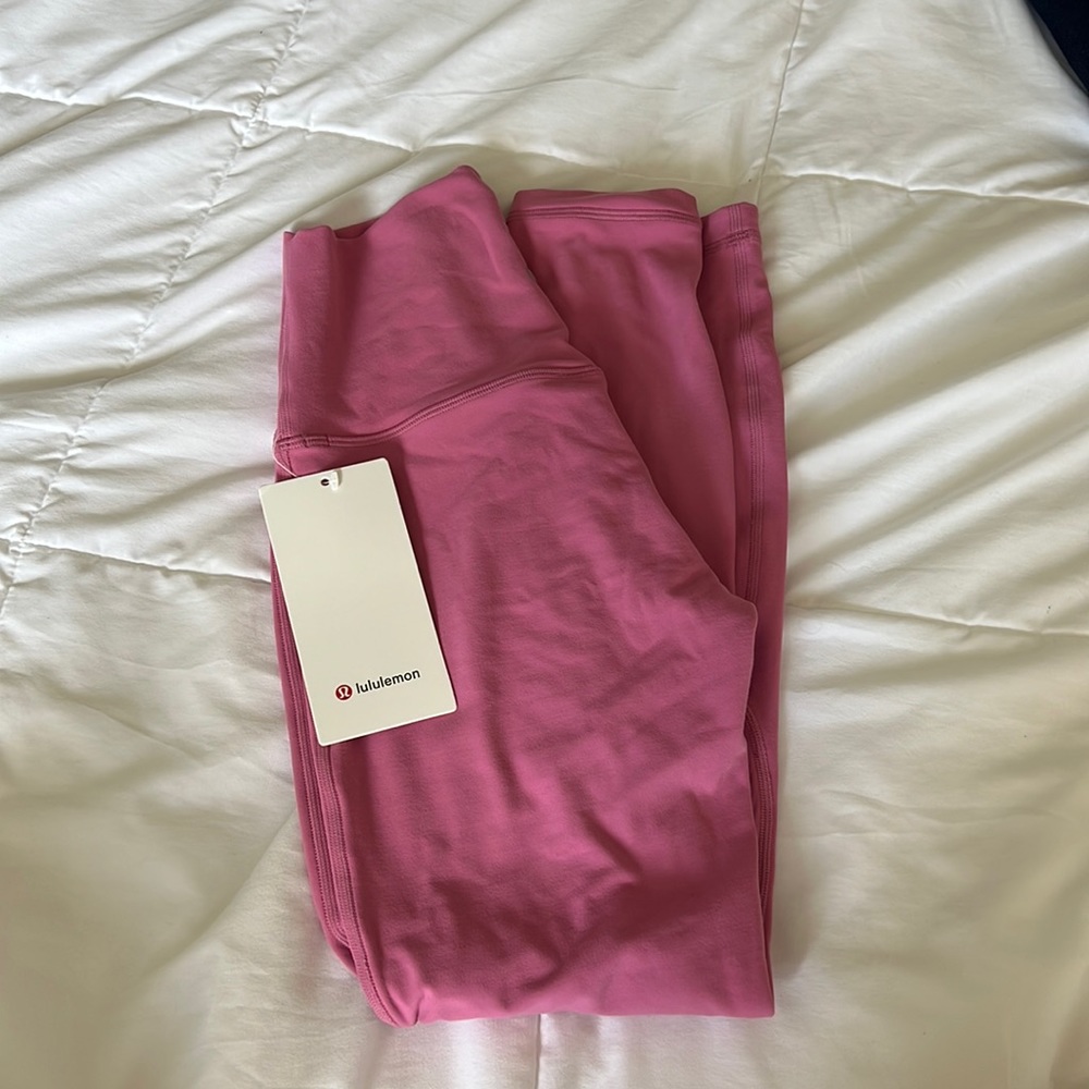 Brand new LULULEMON Align HR Leggings 25